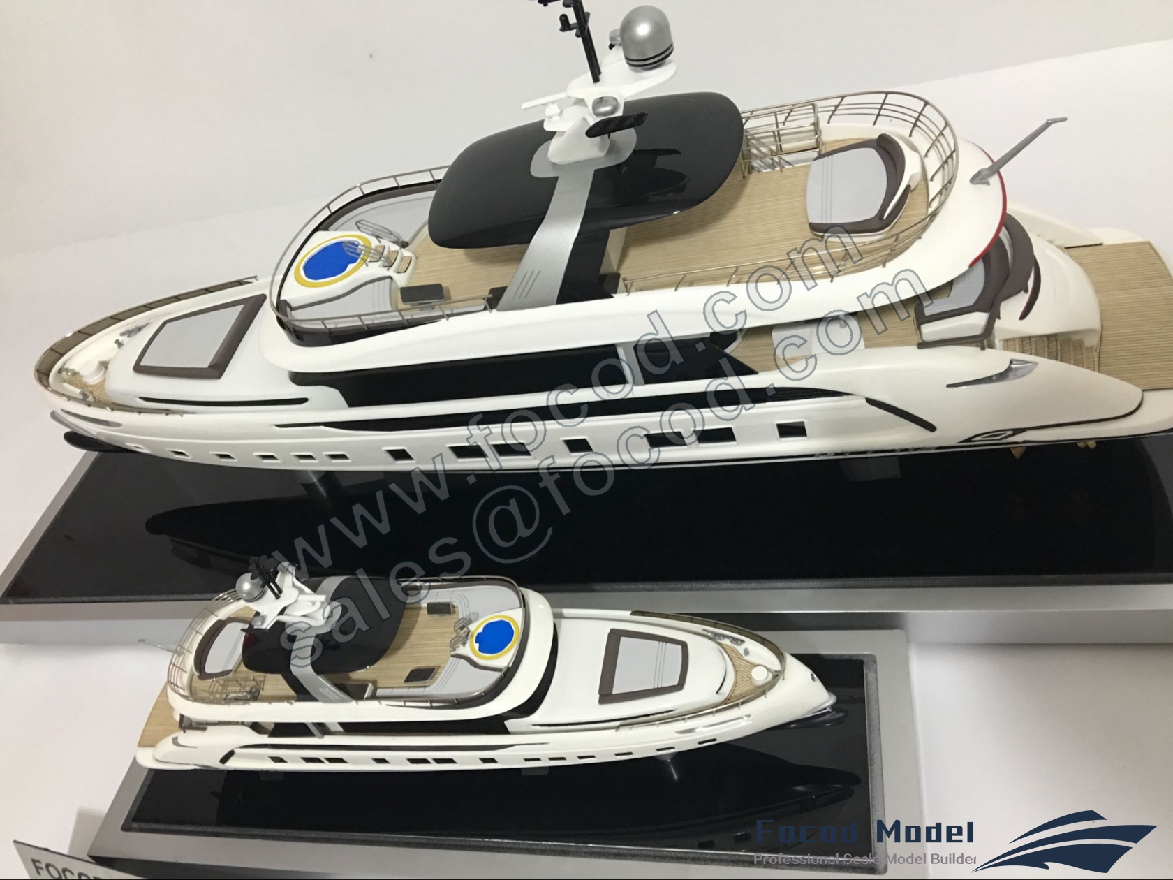 35米Dynamiq GTT115混合动力超级游艇定制模型
